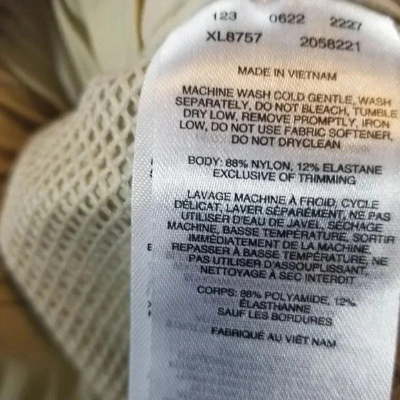 Colombia PFG Women's Shorts Tan Sz 8 - Picture 9 of 9